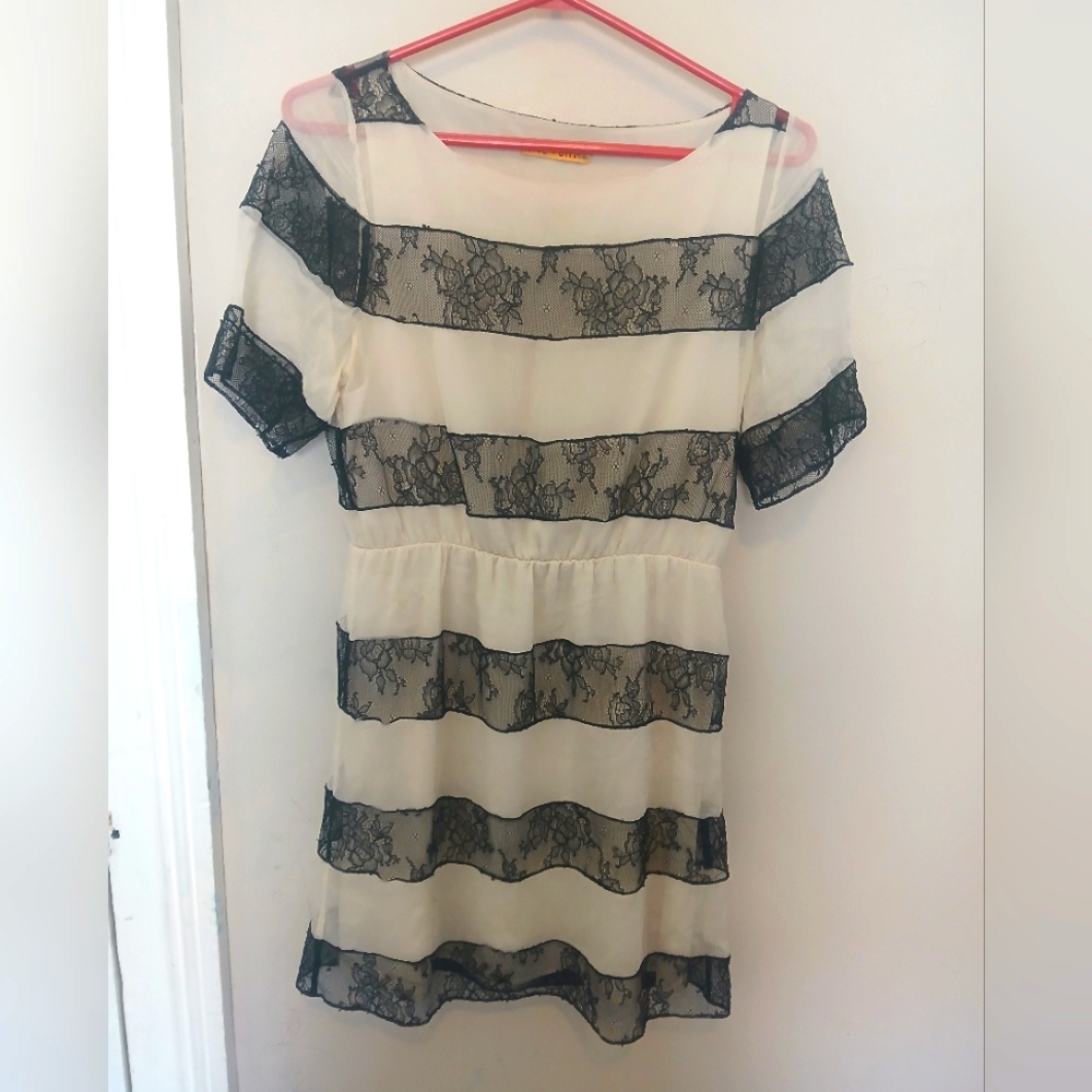Alice + Olivia White Dress with Black Lace